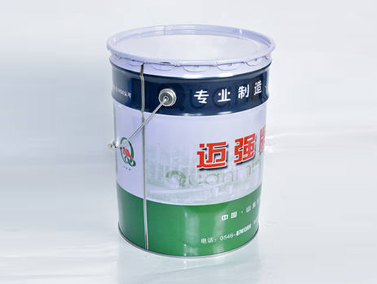 DIN30670标准中规定防腐层厚度是否包含环氧粉末与胶粘剂厚度？